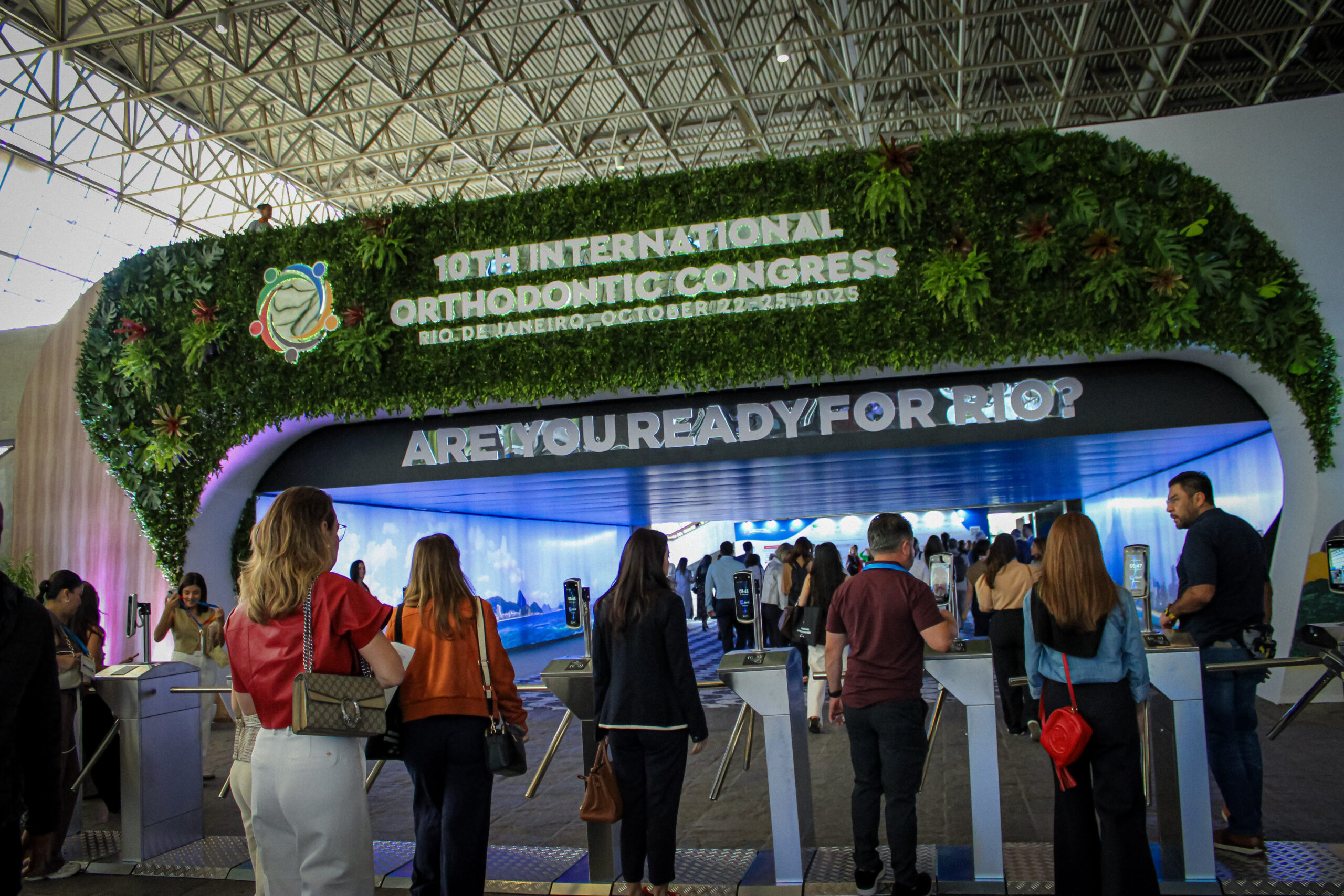 idenX garante acesso rápido e sem filas no 10º Congresso Mundial de Ortodontia (IOC)