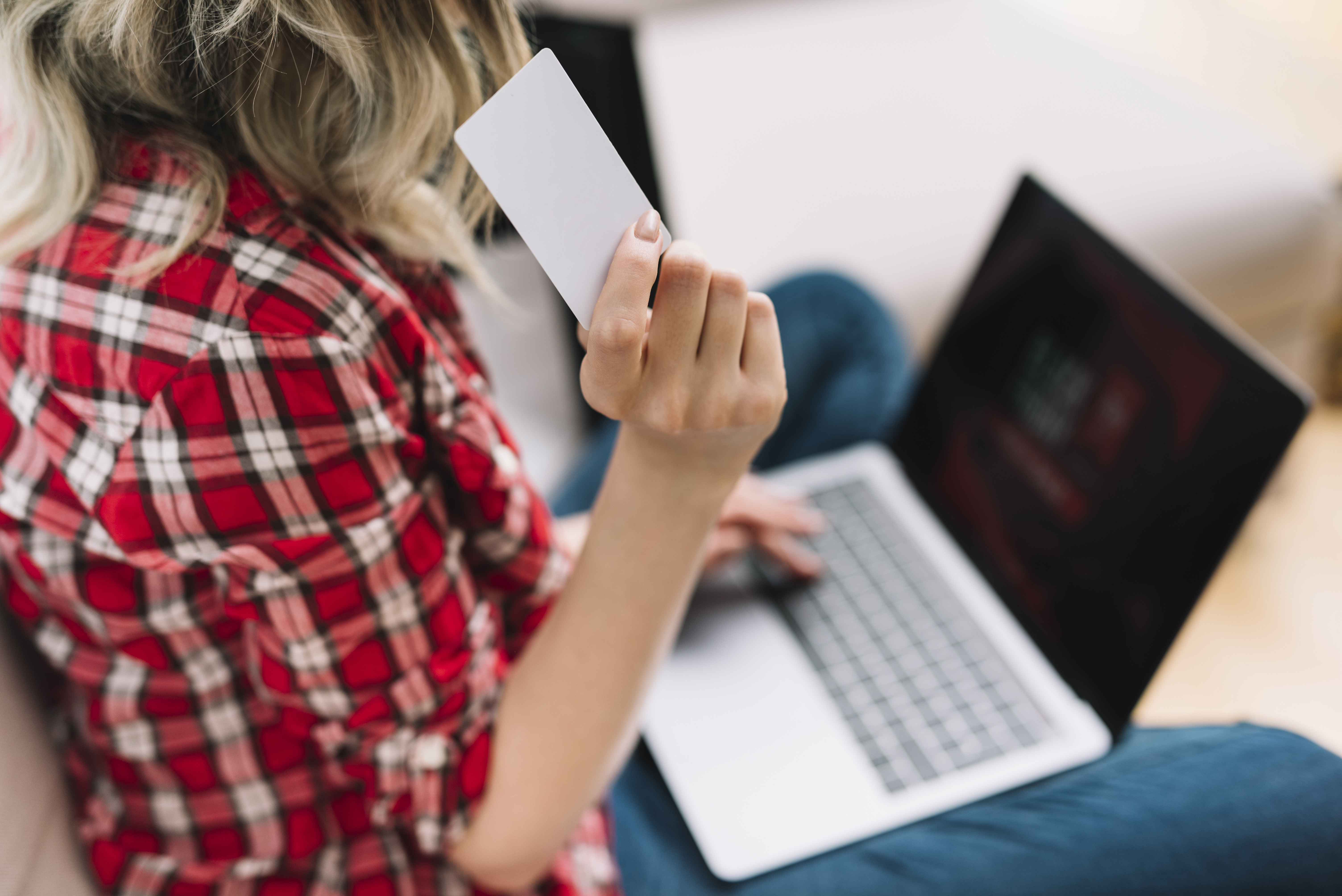 Controle de acesso com reconhecimento facial: menos fraudes, mais governança e fluidez